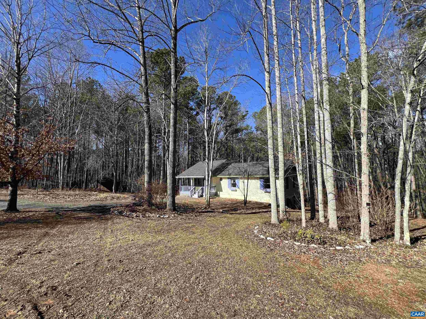 3264 MARTIN KINGS RD, CHARLOTTESVILLE, Virginia 22903, 4 Bedrooms Bedrooms, ,3 BathroomsBathrooms,Residential,For sale,3264 MARTIN KINGS RD,669388 MLS # 669388