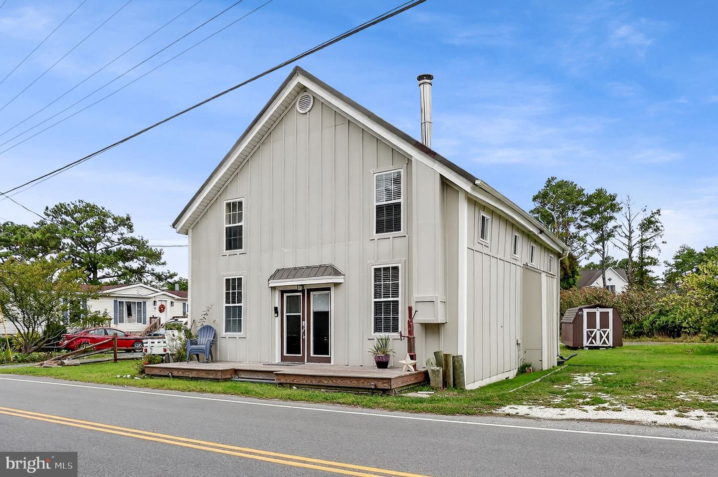 5277 MAIN ST, CHINCOTEAGUE ISLAND, Virginia 23336, 3 Bedrooms Bedrooms, ,2 BathroomsBathrooms,Residential,For sale,5277 MAIN ST,VAAC2002284 MLS # VAAC2002284