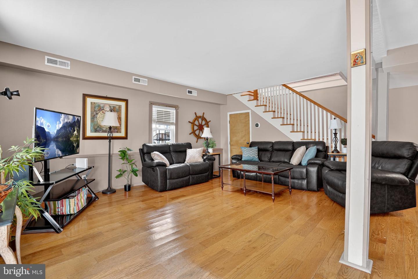 5277 MAIN ST, CHINCOTEAGUE ISLAND, Virginia 23336, 3 Bedrooms Bedrooms, ,2 BathroomsBathrooms,Residential,For sale,5277 MAIN ST,VAAC2002284 MLS # VAAC2002284