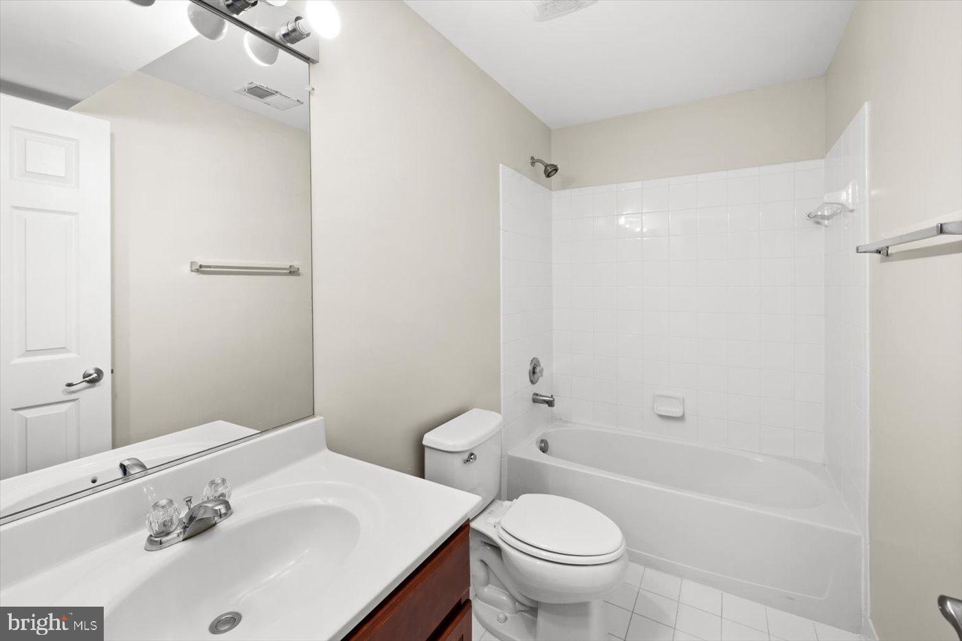 7131 AZALEA DR, RUTHER GLEN, Virginia 22546, 3 Bedrooms Bedrooms, ,3 BathroomsBathrooms,Residential,For sale,7131 AZALEA DR,VACV2008910 MLS # VACV2008910