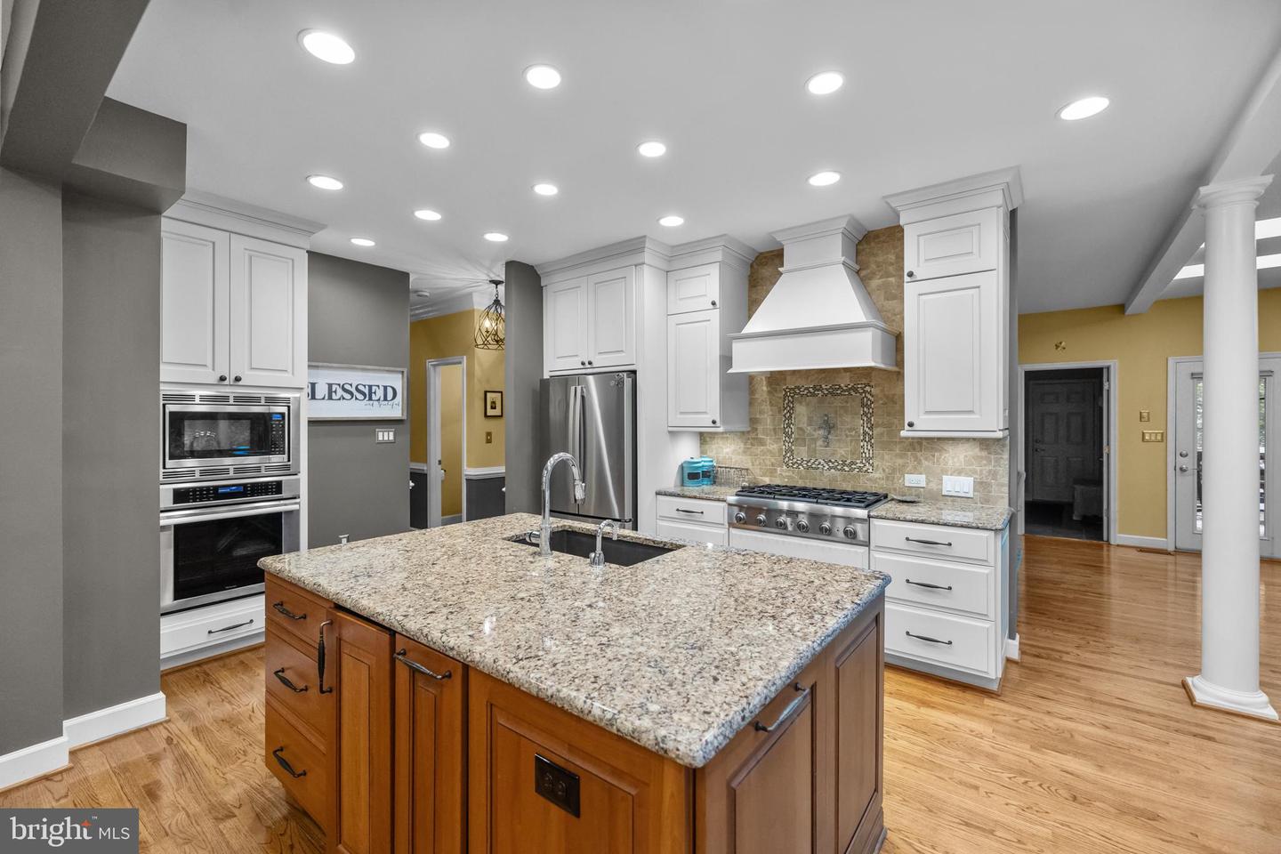 6917 STETHEM CT, MANASSAS, Virginia 20112, 4 Bedrooms Bedrooms, ,3 BathroomsBathrooms,Residential,For sale,6917 STETHEM CT,VAPW2104904 MLS # VAPW2104904