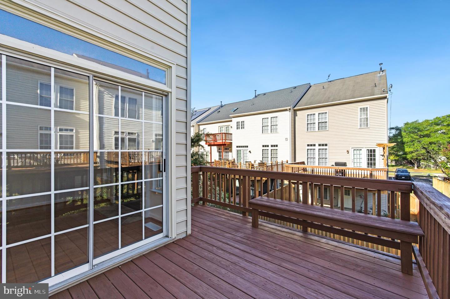 25541 GWYNNETH SQ, CHANTILLY, Virginia 20152, 3 Bedrooms Bedrooms, ,2 BathroomsBathrooms,Residential,For sale,25541 GWYNNETH SQ,VALO2107798 MLS # VALO2107798