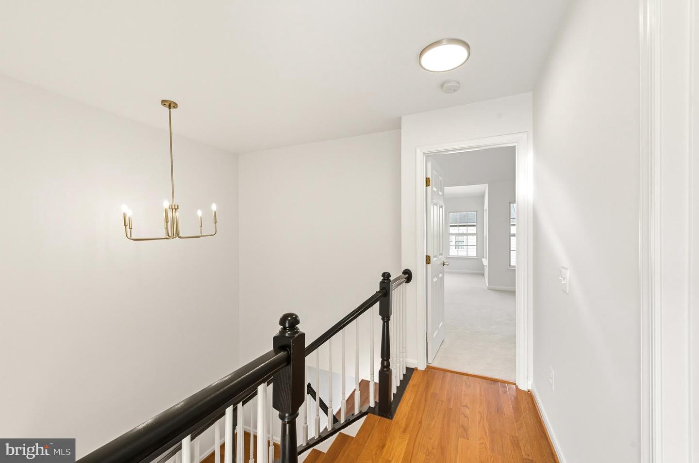25541 GWYNNETH SQ, CHANTILLY, Virginia 20152, 3 Bedrooms Bedrooms, ,2 BathroomsBathrooms,Residential,For sale,25541 GWYNNETH SQ,VALO2107798 MLS # VALO2107798