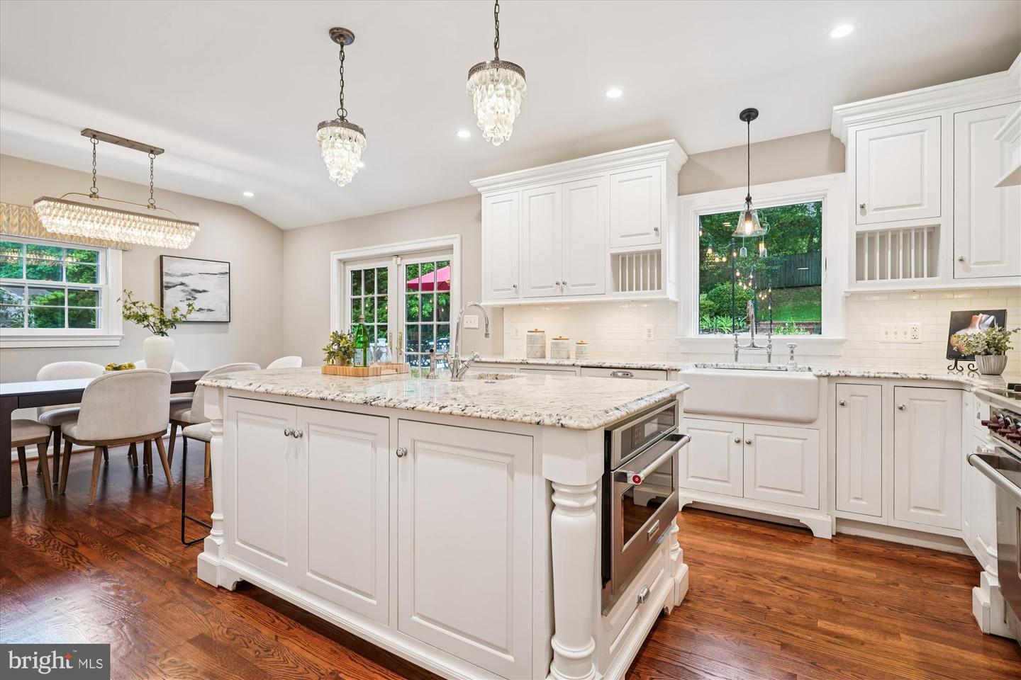 1616 SHERWOOD HALL LN, ALEXANDRIA, Virginia 22306, 5 Bedrooms Bedrooms, ,3 BathroomsBathrooms,Residential,For sale,1616 SHERWOOD HALL LN,VAFX2269748 MLS # VAFX2269748