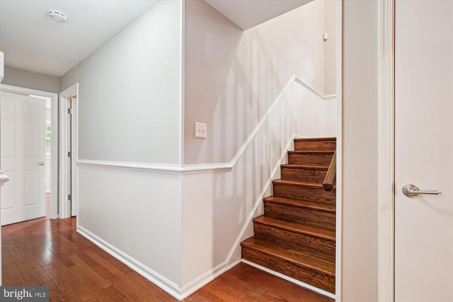 1616 SHERWOOD HALL LN, ALEXANDRIA, Virginia 22306, 5 Bedrooms Bedrooms, ,3 BathroomsBathrooms,Residential,For sale,1616 SHERWOOD HALL LN,VAFX2269748 MLS # VAFX2269748