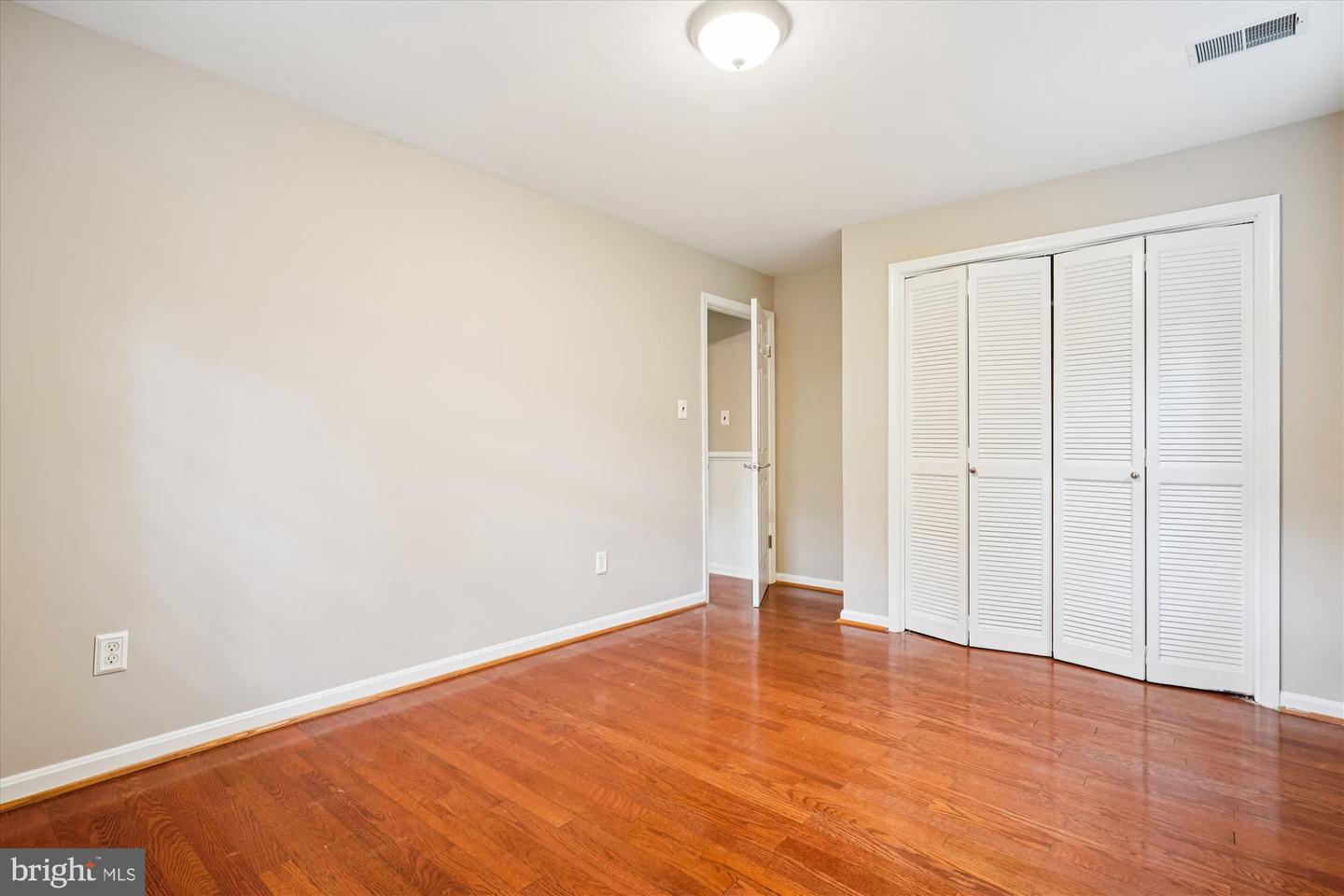 1616 SHERWOOD HALL LN, ALEXANDRIA, Virginia 22306, 5 Bedrooms Bedrooms, ,3 BathroomsBathrooms,Residential,For sale,1616 SHERWOOD HALL LN,VAFX2269748 MLS # VAFX2269748