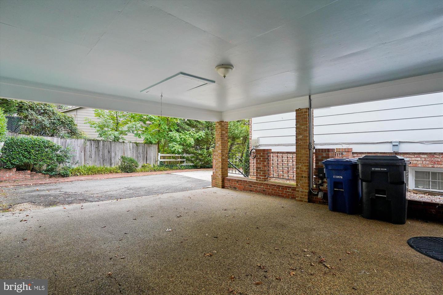 1616 SHERWOOD HALL LN, ALEXANDRIA, Virginia 22306, 5 Bedrooms Bedrooms, ,3 BathroomsBathrooms,Residential,For sale,1616 SHERWOOD HALL LN,VAFX2269748 MLS # VAFX2269748