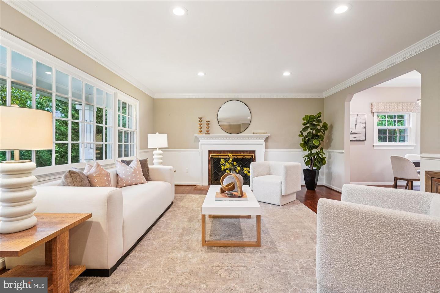 1616 SHERWOOD HALL LN, ALEXANDRIA, Virginia 22306, 5 Bedrooms Bedrooms, ,3 BathroomsBathrooms,Residential,For sale,1616 SHERWOOD HALL LN,VAFX2269748 MLS # VAFX2269748