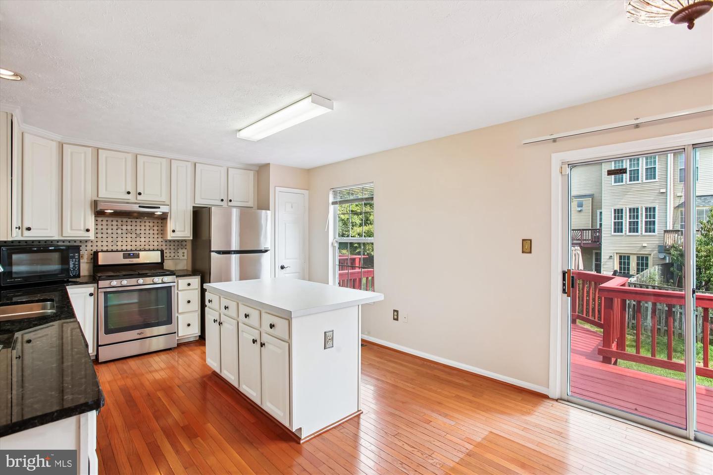 4124 LA MAURICIE LOOP, DUMFRIES, Virginia 22025, 4 Bedrooms Bedrooms, ,3 BathroomsBathrooms,Residential,For sale,4124 LA MAURICIE LOOP,VAPW2104946 MLS # VAPW2104946