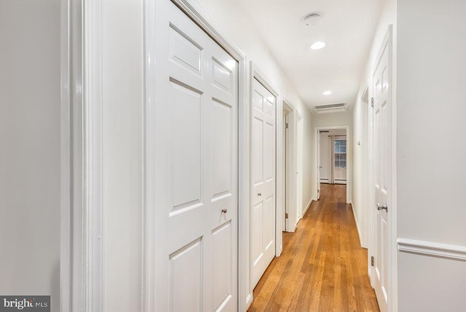 8126 BLANDSFORD DR, MANASSAS, Virginia 20111, 3 Bedrooms Bedrooms, 8 Rooms Rooms,3 BathroomsBathrooms,Residential,For sale,8126 BLANDSFORD DR,VAPW2104950 MLS # VAPW2104950