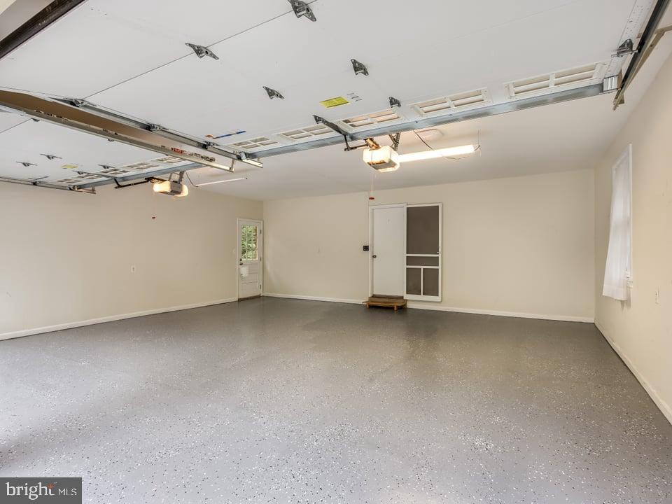 8126 BLANDSFORD DR, MANASSAS, Virginia 20111, 3 Bedrooms Bedrooms, 8 Rooms Rooms,3 BathroomsBathrooms,Residential,For sale,8126 BLANDSFORD DR,VAPW2104950 MLS # VAPW2104950