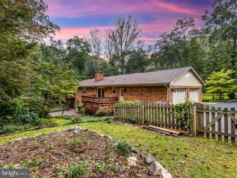 8126 BLANDSFORD DR, MANASSAS, Virginia 20111, 3 Bedrooms Bedrooms, 8 Rooms Rooms,3 BathroomsBathrooms,Residential,For sale,8126 BLANDSFORD DR,VAPW2104950 MLS # VAPW2104950