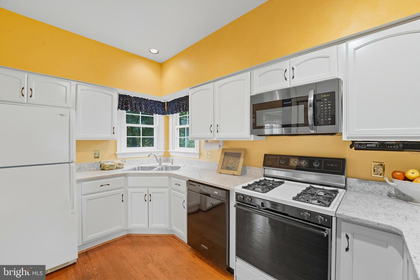 400 GREENS CT, CULPEPER, Virginia 22701, 3 Bedrooms Bedrooms, ,2 BathroomsBathrooms,Residential,For sale,400 GREENS CT,VACU2011708 MLS # VACU2011708