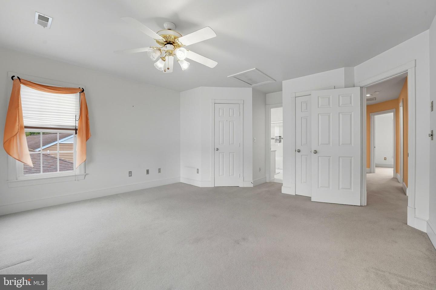 400 GREENS CT, CULPEPER, Virginia 22701, 3 Bedrooms Bedrooms, ,2 BathroomsBathrooms,Residential,For sale,400 GREENS CT,VACU2011708 MLS # VACU2011708