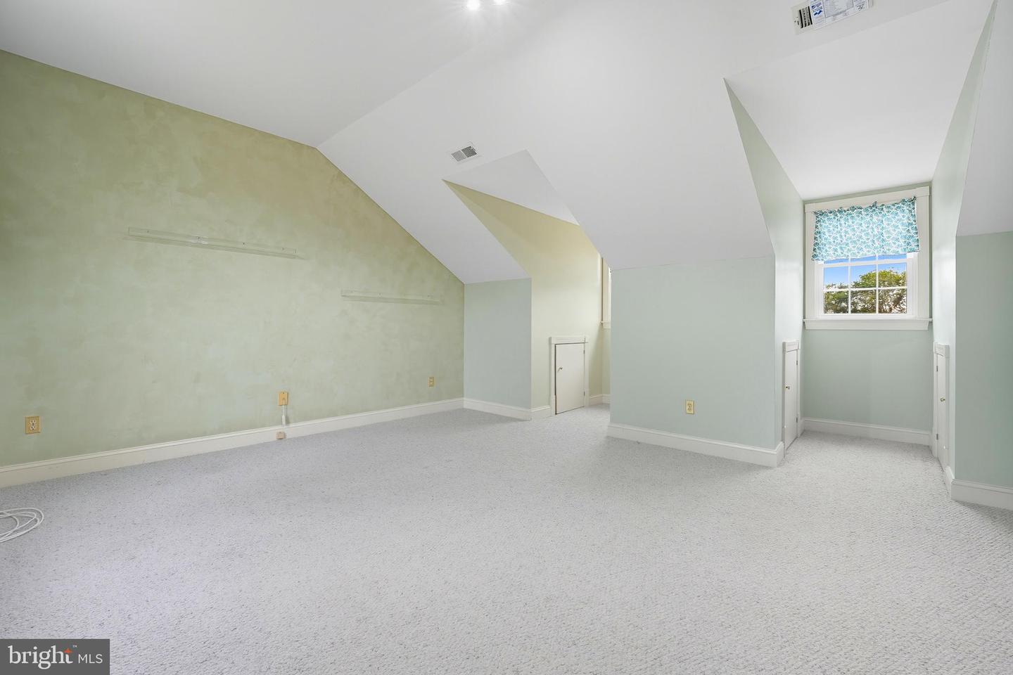 400 GREENS CT, CULPEPER, Virginia 22701, 3 Bedrooms Bedrooms, ,2 BathroomsBathrooms,Residential,For sale,400 GREENS CT,VACU2011708 MLS # VACU2011708