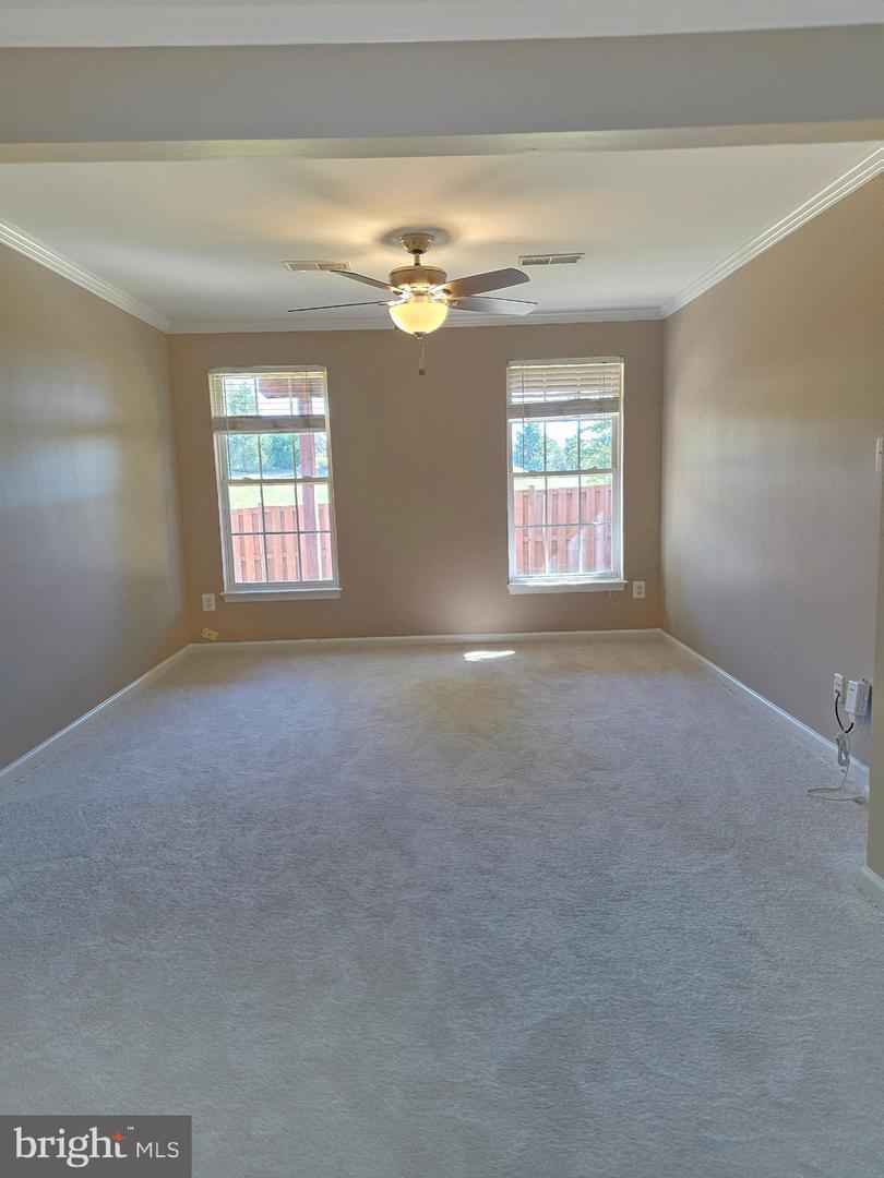 11139 GANDER CT, FREDERICKSBURG, Virginia 22407, 3 Bedrooms Bedrooms, ,3 BathroomsBathrooms,Residential,For sale,11139 GANDER CT,VASP2036558 MLS # VASP2036558