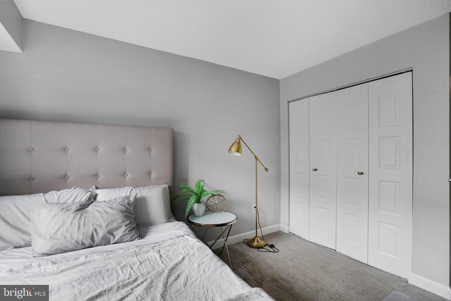 4500 S FOUR MILE RUN DR #407, ARLINGTON, Virginia 22204, 2 Bedrooms Bedrooms, ,2 BathroomsBathrooms,Residential,For sale,4500 S FOUR MILE RUN DR #407,VAAR2064292 MLS # VAAR2064292 4500 S FOUR MILE RUN DR #407, ARLINGTON, Virginia 22204, 2 Bedrooms Bedrooms, ,2 BathroomsBathrooms,Residential,For sale,4500 S FOUR MILE RUN DR #407,VAAR2064292 MLS # VAAR2064292