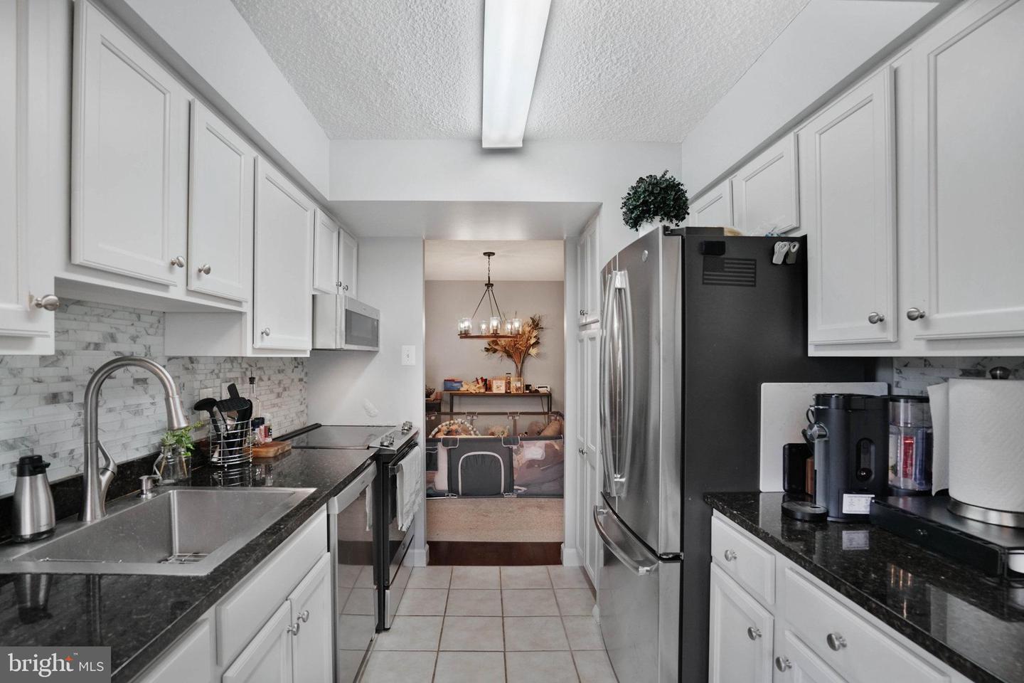 4500 S FOUR MILE RUN DR #407, ARLINGTON, Virginia 22204, 2 Bedrooms Bedrooms, ,2 BathroomsBathrooms,Residential,For sale,4500 S FOUR MILE RUN DR #407,VAAR2064292 MLS # VAAR2064292 4500 S FOUR MILE RUN DR #407, ARLINGTON, Virginia 22204, 2 Bedrooms Bedrooms, ,2 BathroomsBathrooms,Residential,For sale,4500 S FOUR MILE RUN DR #407,VAAR2064292 MLS # VAAR2064292