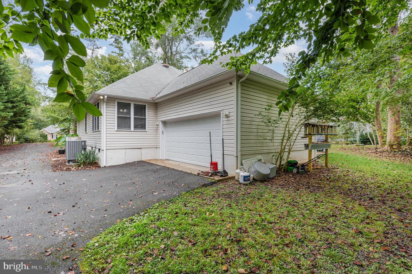 2606 LAKEVIEW PKWY, LOCUST GROVE, Virginia 22508, 4 Bedrooms Bedrooms, ,2 BathroomsBathrooms,Residential,For sale,2606 LAKEVIEW PKWY,VAOR2012424 MLS # VAOR2012424