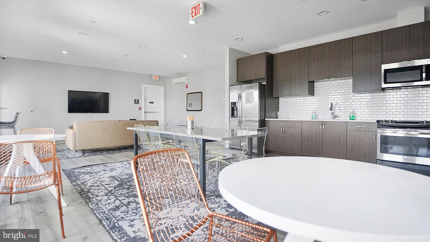 1111 ORREN ST NE #407, WASHINGTON, District Of Columbia 20002, 1 Bedroom Bedrooms, ,1 BathroomBathrooms,Residential,For sale,1111 ORREN ST NE #407,DCDC2224800 MLS # DCDC2224800