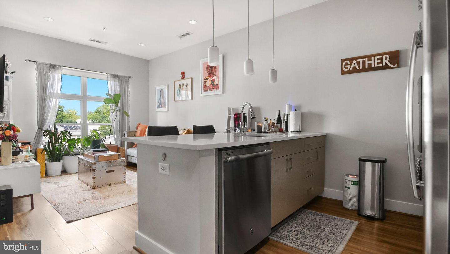 1111 ORREN ST NE #407, WASHINGTON, District Of Columbia 20002, 1 Bedroom Bedrooms, ,1 BathroomBathrooms,Residential,For sale,1111 ORREN ST NE #407,DCDC2224800 MLS # DCDC2224800
