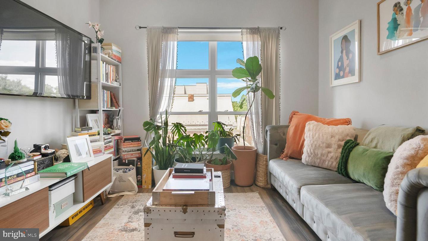 1111 ORREN ST NE #407, WASHINGTON, District Of Columbia 20002, 1 Bedroom Bedrooms, ,1 BathroomBathrooms,Residential,For sale,1111 ORREN ST NE #407,DCDC2224800 MLS # DCDC2224800