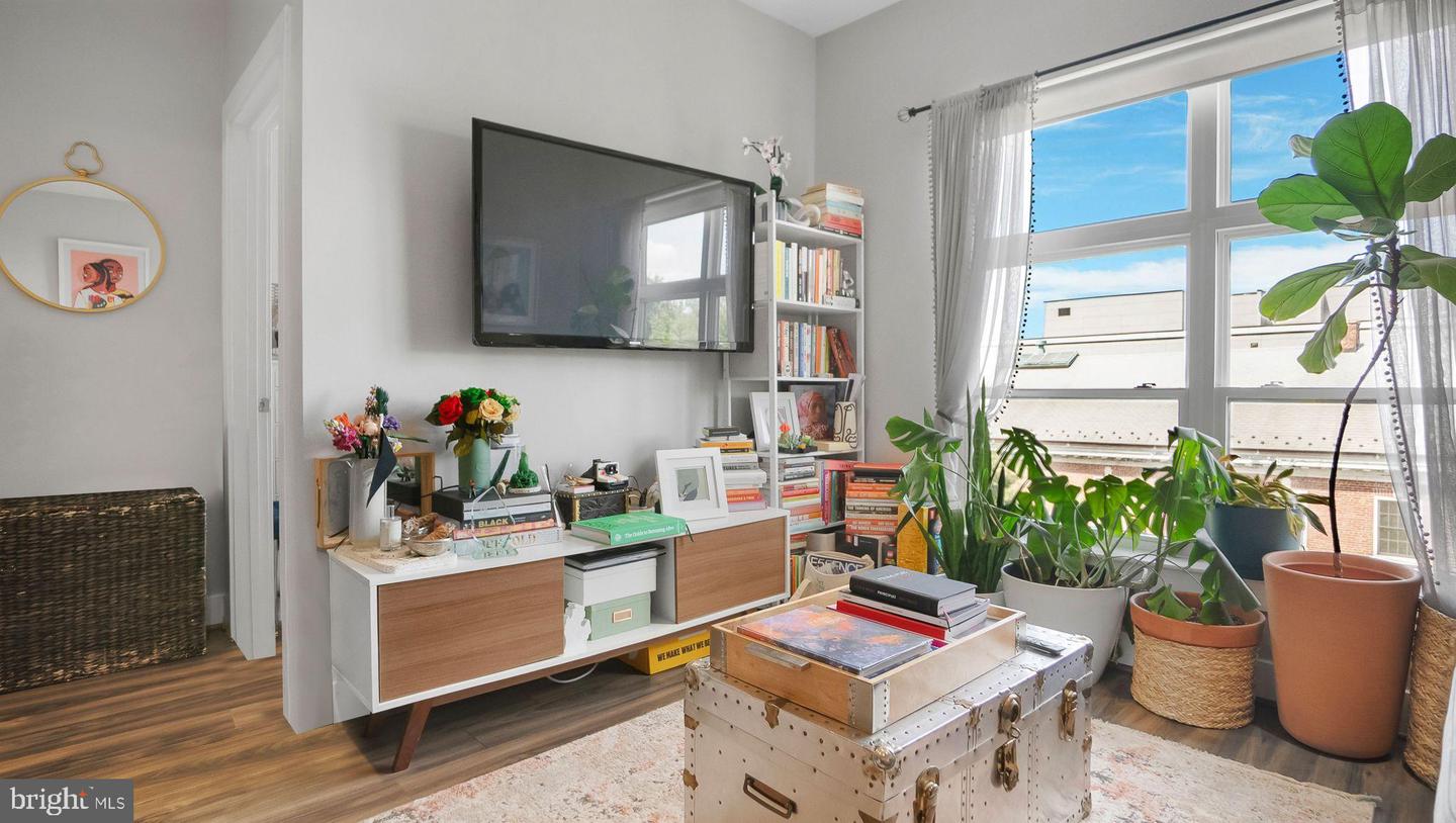 1111 ORREN ST NE #407, WASHINGTON, District Of Columbia 20002, 1 Bedroom Bedrooms, ,1 BathroomBathrooms,Residential,For sale,1111 ORREN ST NE #407,DCDC2224800 MLS # DCDC2224800