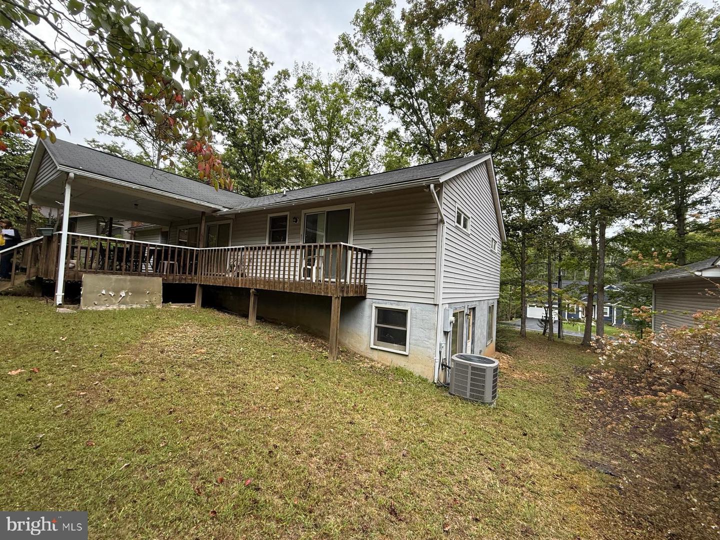 111 BIRCHSIDE, LOCUST GROVE, Virginia 22508, 3 Bedrooms Bedrooms, 6 Rooms Rooms,3 BathroomsBathrooms,Residential,For sale,111 BIRCHSIDE,VAOR2012428 MLS # VAOR2012428