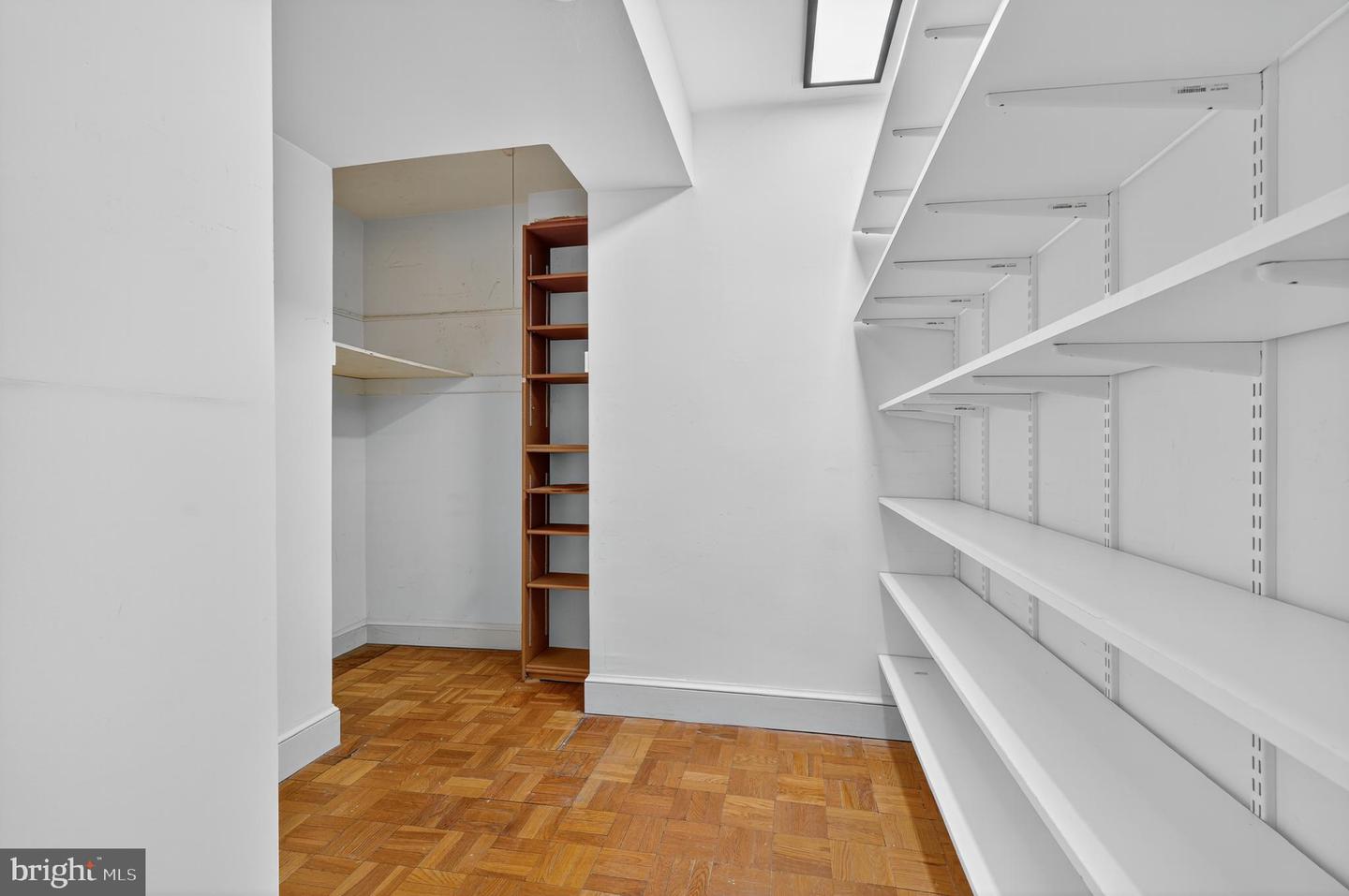4000 CATHEDRAL AVE NW #444-445B, WASHINGTON, District Of Columbia 20016, 3 Bedrooms Bedrooms, ,3 BathroomsBathrooms,Residential,For sale,4000 CATHEDRAL AVE NW #444-445B,DCDC2224802 MLS # DCDC2224802
