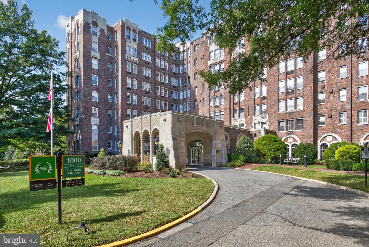 4000 CATHEDRAL AVE NW #444-445B, WASHINGTON, District Of Columbia 20016, 3 Bedrooms Bedrooms, ,3 BathroomsBathrooms,Residential,For sale,4000 CATHEDRAL AVE NW #444-445B,DCDC2224802 MLS # DCDC2224802