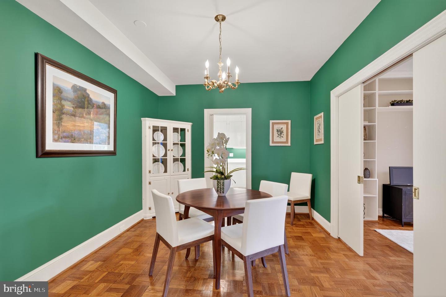 4000 CATHEDRAL AVE NW #444-445B, WASHINGTON, District Of Columbia 20016, 3 Bedrooms Bedrooms, ,3 BathroomsBathrooms,Residential,For sale,4000 CATHEDRAL AVE NW #444-445B,DCDC2224802 MLS # DCDC2224802