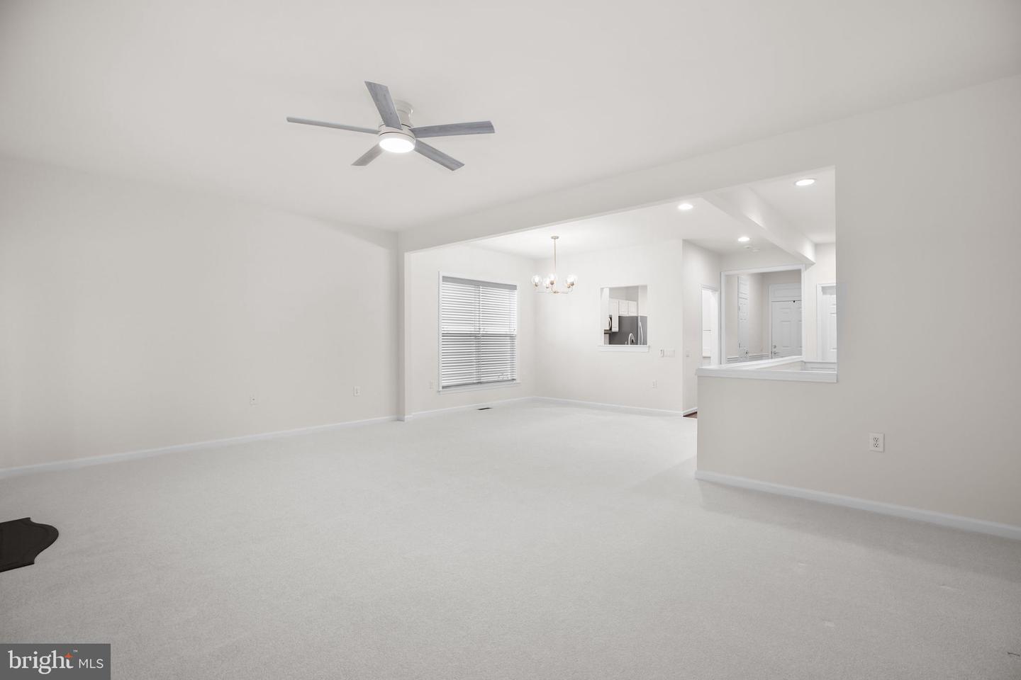 5 BLUEFIELD LN, FREDERICKSBURG, Virginia 22406, 3 Bedrooms Bedrooms, ,3 BathroomsBathrooms,Residential,For sale,5 BLUEFIELD LN,VAST2042978 MLS # VAST2042978