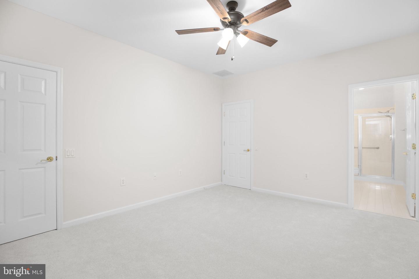 5 BLUEFIELD LN, FREDERICKSBURG, Virginia 22406, 3 Bedrooms Bedrooms, ,3 BathroomsBathrooms,Residential,For sale,5 BLUEFIELD LN,VAST2042978 MLS # VAST2042978