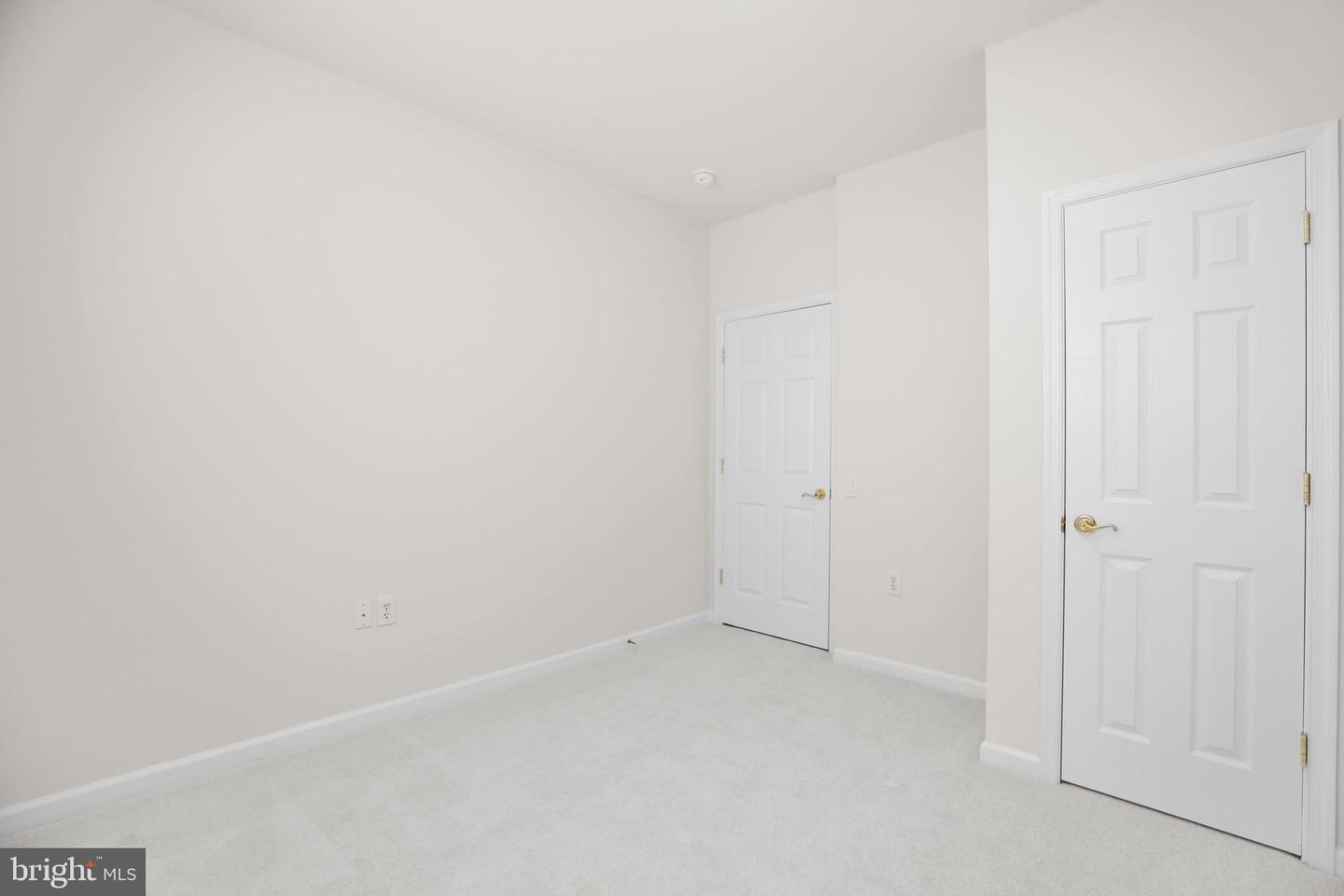 5 BLUEFIELD LN, FREDERICKSBURG, Virginia 22406, 3 Bedrooms Bedrooms, ,3 BathroomsBathrooms,Residential,For sale,5 BLUEFIELD LN,VAST2042978 MLS # VAST2042978