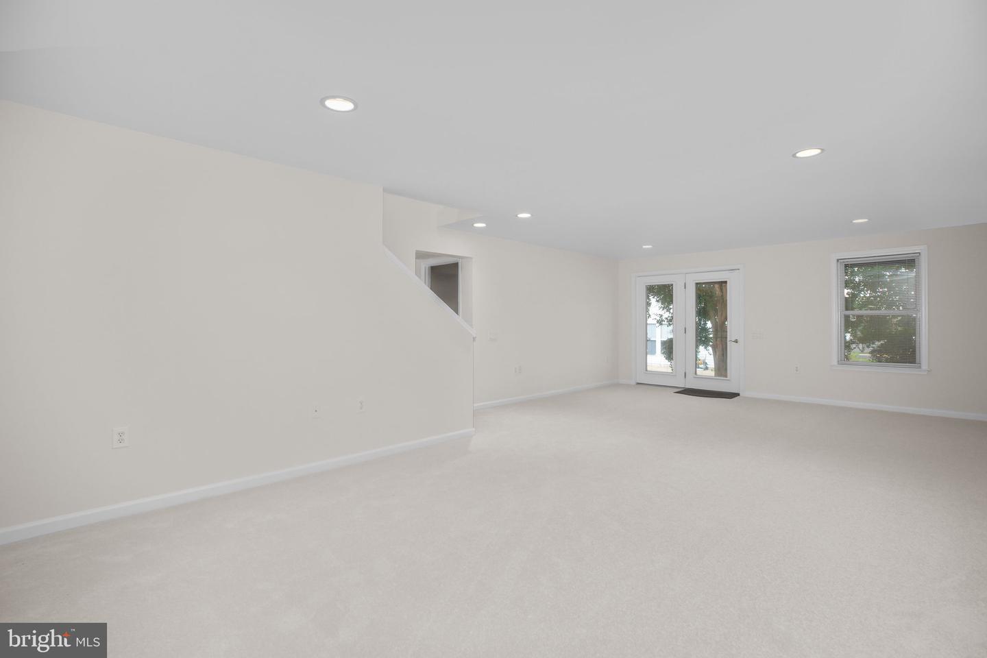 5 BLUEFIELD LN, FREDERICKSBURG, Virginia 22406, 3 Bedrooms Bedrooms, ,3 BathroomsBathrooms,Residential,For sale,5 BLUEFIELD LN,VAST2042978 MLS # VAST2042978