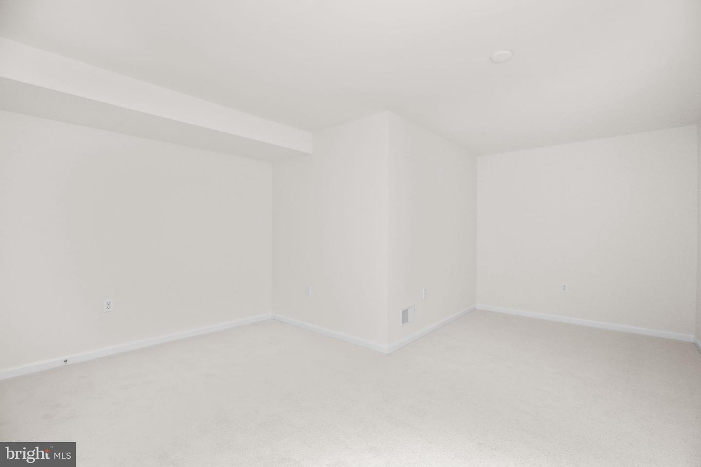 5 BLUEFIELD LN, FREDERICKSBURG, Virginia 22406, 3 Bedrooms Bedrooms, ,3 BathroomsBathrooms,Residential,For sale,5 BLUEFIELD LN,VAST2042978 MLS # VAST2042978