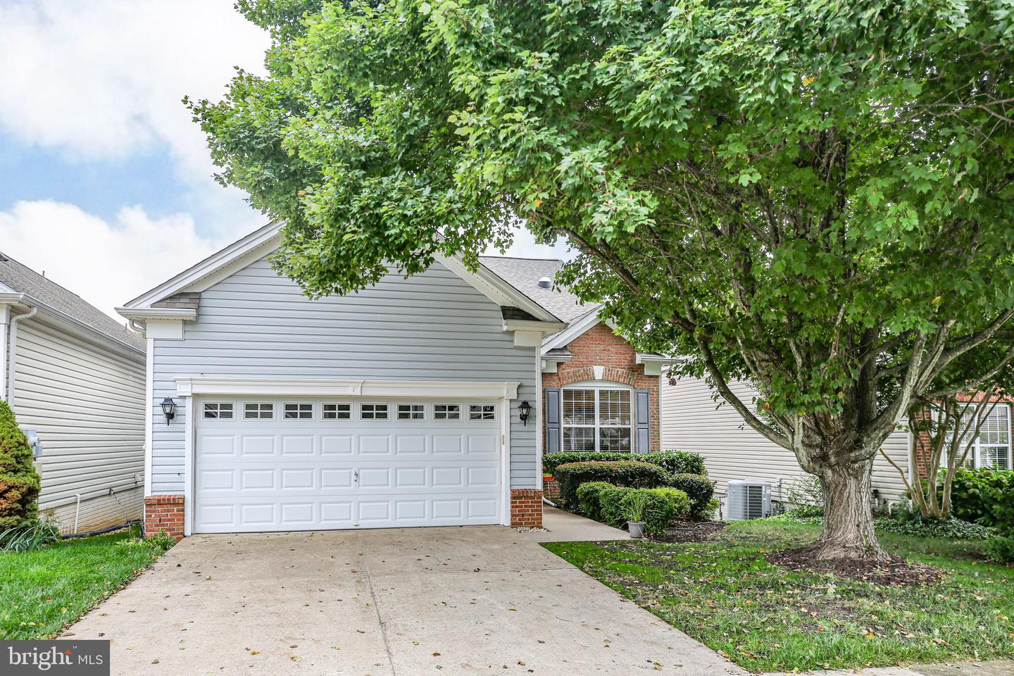 5 BLUEFIELD LN, FREDERICKSBURG, Virginia 22406, 3 Bedrooms Bedrooms, ,3 BathroomsBathrooms,Residential,For sale,5 BLUEFIELD LN,VAST2042978 MLS # VAST2042978