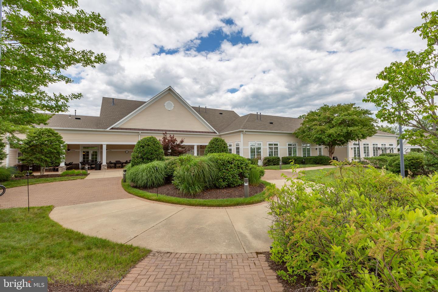 5 BLUEFIELD LN, FREDERICKSBURG, Virginia 22406, 3 Bedrooms Bedrooms, ,3 BathroomsBathrooms,Residential,For sale,5 BLUEFIELD LN,VAST2042978 MLS # VAST2042978