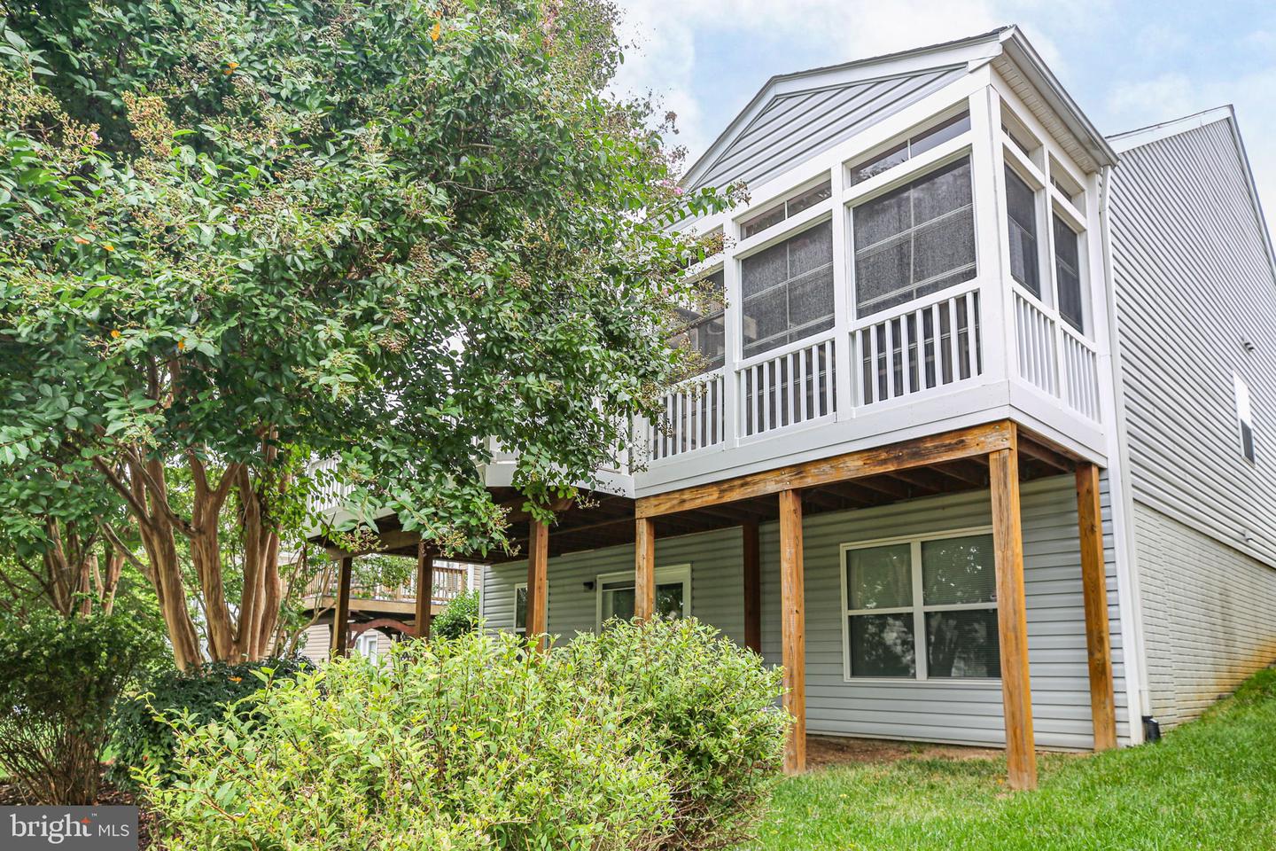 5 BLUEFIELD LN, FREDERICKSBURG, Virginia 22406, 3 Bedrooms Bedrooms, ,3 BathroomsBathrooms,Residential,For sale,5 BLUEFIELD LN,VAST2042978 MLS # VAST2042978