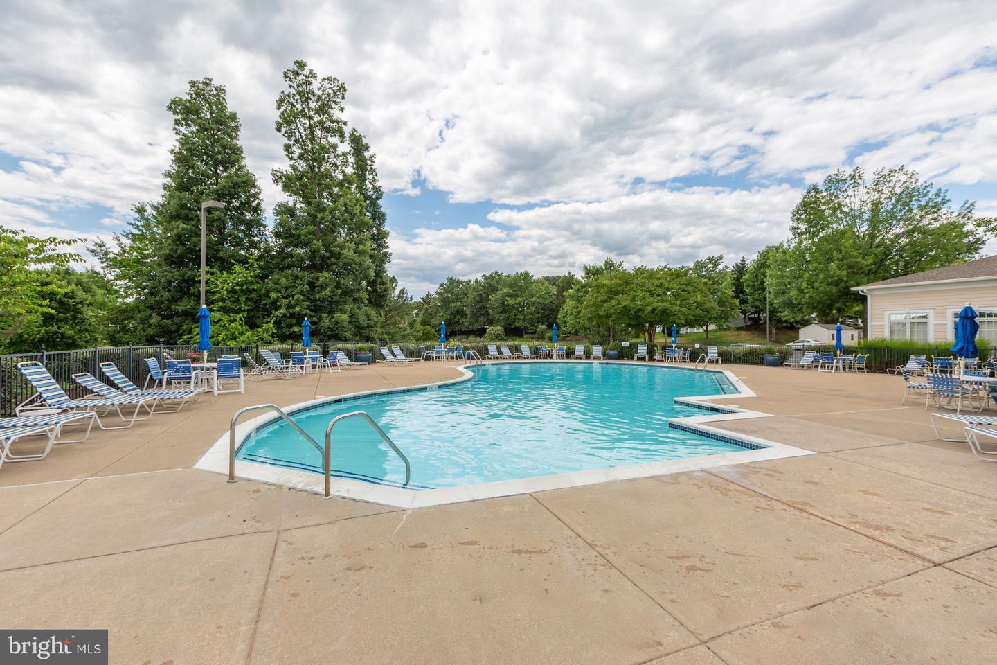 5 BLUEFIELD LN, FREDERICKSBURG, Virginia 22406, 3 Bedrooms Bedrooms, ,3 BathroomsBathrooms,Residential,For sale,5 BLUEFIELD LN,VAST2042978 MLS # VAST2042978