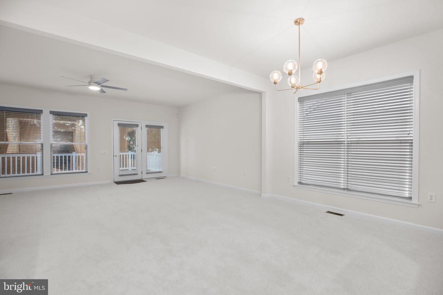 5 BLUEFIELD LN, FREDERICKSBURG, Virginia 22406, 3 Bedrooms Bedrooms, ,3 BathroomsBathrooms,Residential,For sale,5 BLUEFIELD LN,VAST2042978 MLS # VAST2042978