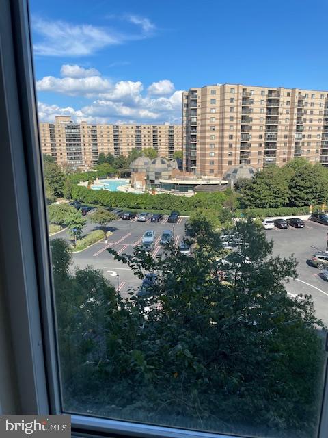 8360 GREENSBORO DR #621, MCLEAN, Virginia 22102, 2 Bedrooms Bedrooms, ,2 BathroomsBathrooms,Residential,For sale,8360 GREENSBORO DR #621,VAFX2269762 MLS # VAFX2269762