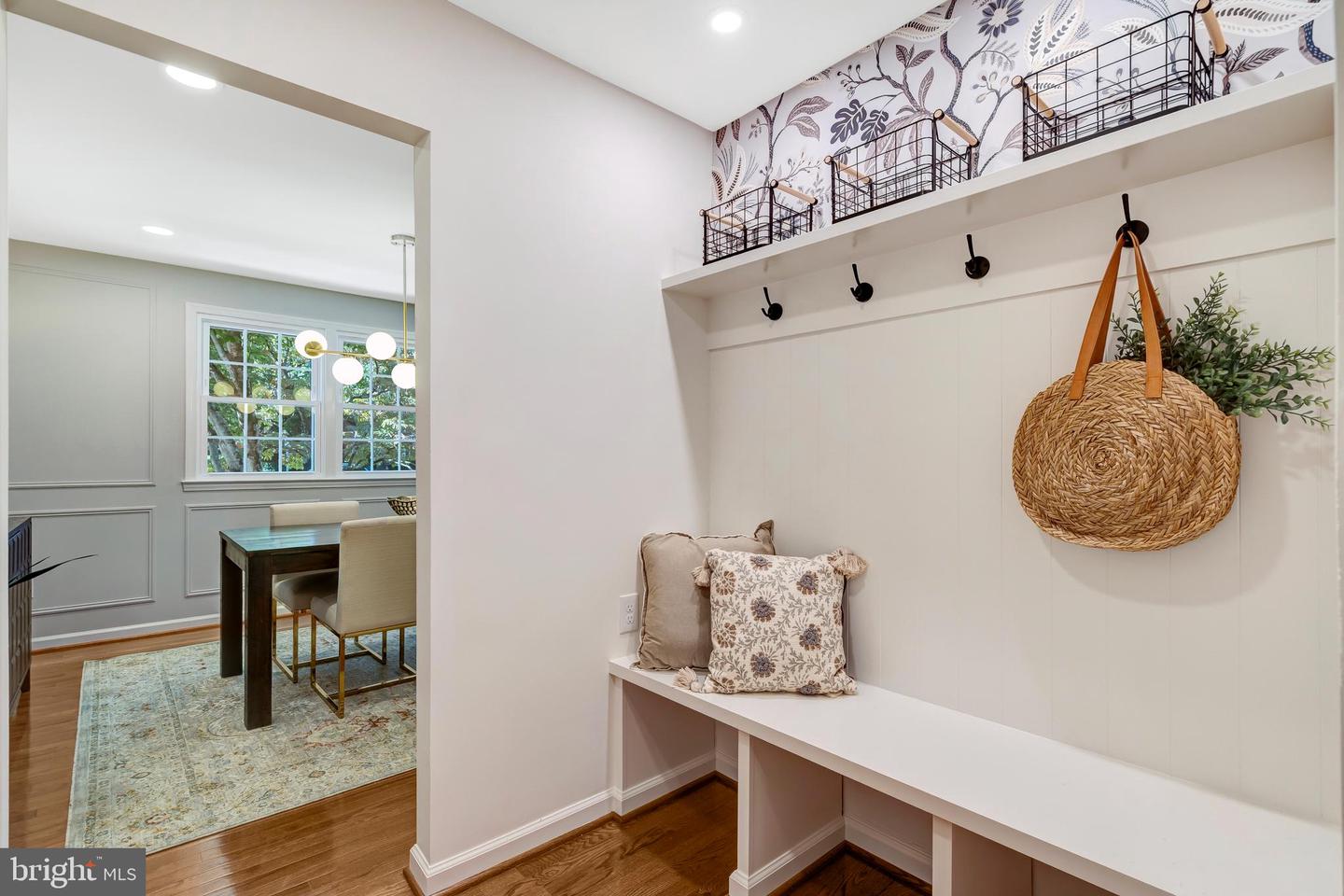 5207 MORNINGTON CT, FAIRFAX, Virginia 22032, 4 Bedrooms Bedrooms, 17 Rooms Rooms,3 BathroomsBathrooms,Residential,For sale,5207 MORNINGTON CT,VAFX2269830 MLS # VAFX2269830