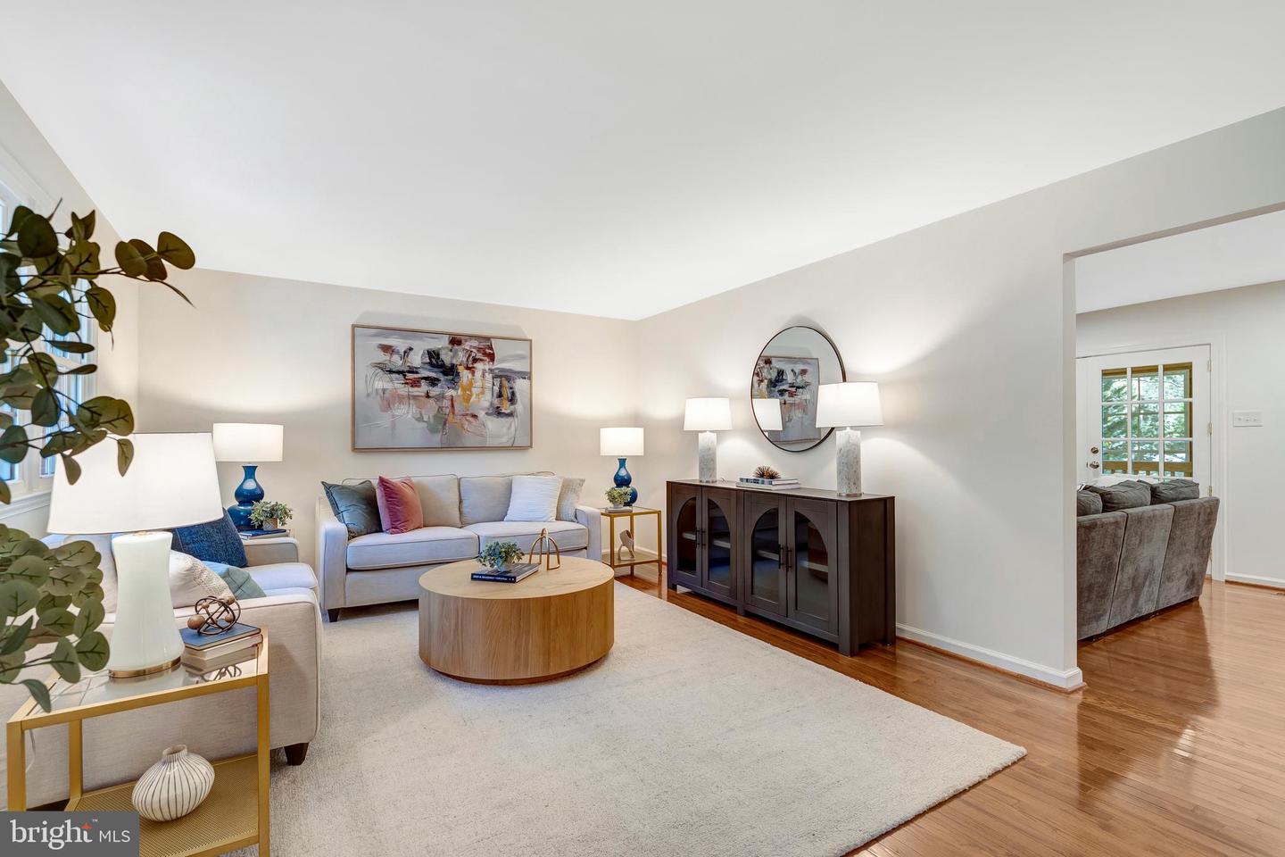 5207 MORNINGTON CT, FAIRFAX, Virginia 22032, 4 Bedrooms Bedrooms, 17 Rooms Rooms,3 BathroomsBathrooms,Residential,For sale,5207 MORNINGTON CT,VAFX2269830 MLS # VAFX2269830