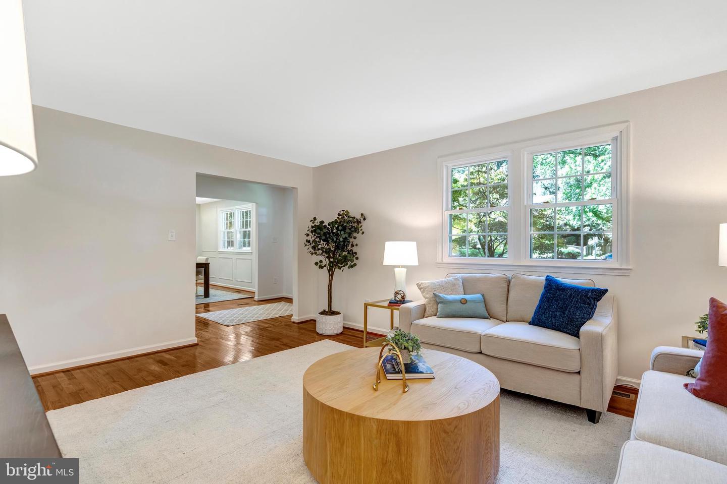 5207 MORNINGTON CT, FAIRFAX, Virginia 22032, 4 Bedrooms Bedrooms, 17 Rooms Rooms,3 BathroomsBathrooms,Residential,For sale,5207 MORNINGTON CT,VAFX2269830 MLS # VAFX2269830