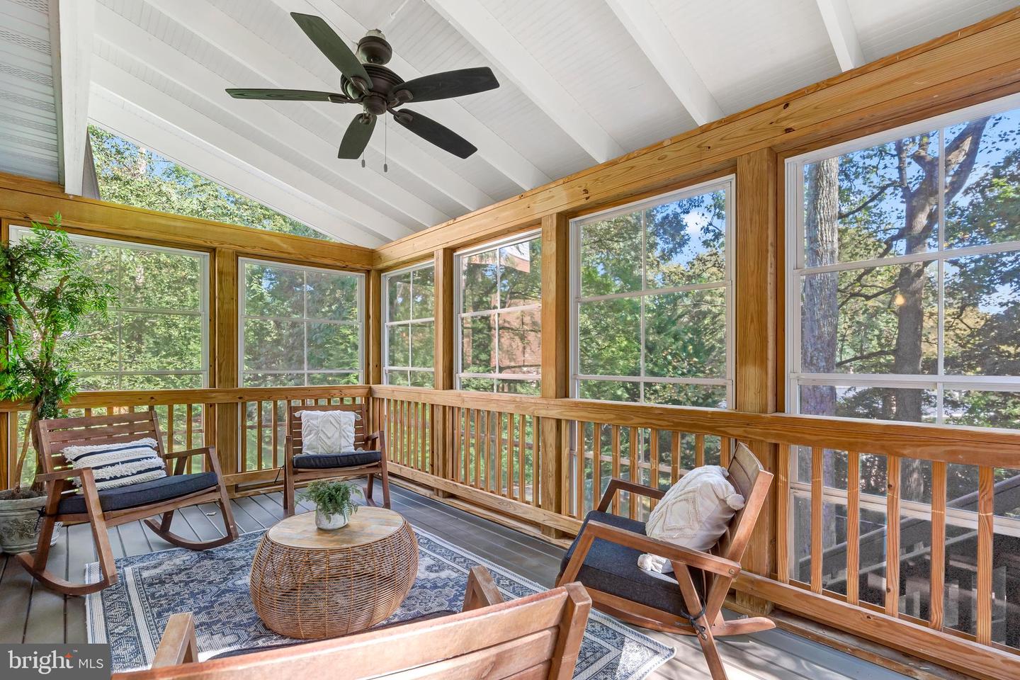 5207 MORNINGTON CT, FAIRFAX, Virginia 22032, 4 Bedrooms Bedrooms, 17 Rooms Rooms,3 BathroomsBathrooms,Residential,For sale,5207 MORNINGTON CT,VAFX2269830 MLS # VAFX2269830