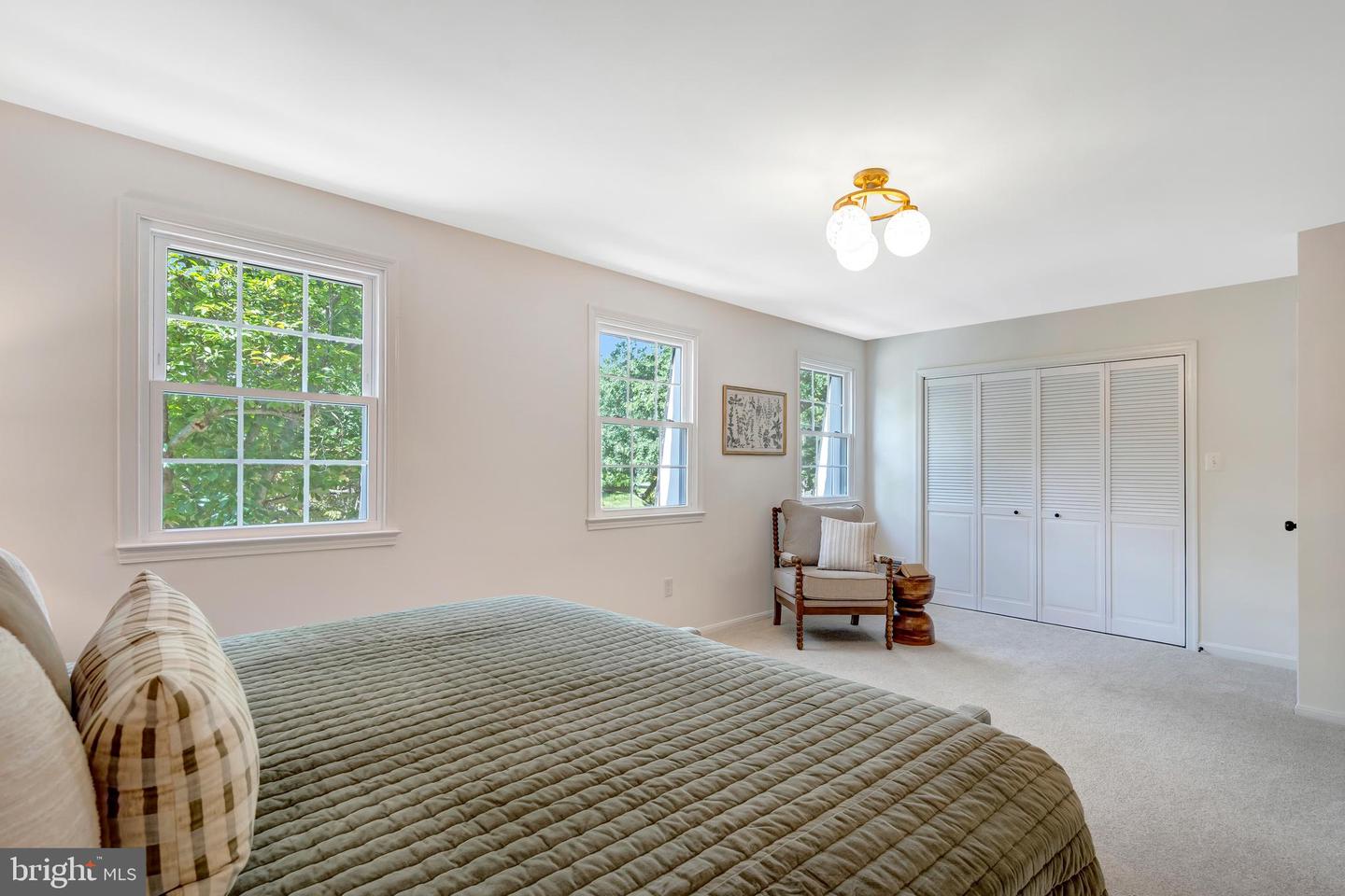 5207 MORNINGTON CT, FAIRFAX, Virginia 22032, 4 Bedrooms Bedrooms, 17 Rooms Rooms,3 BathroomsBathrooms,Residential,For sale,5207 MORNINGTON CT,VAFX2269830 MLS # VAFX2269830