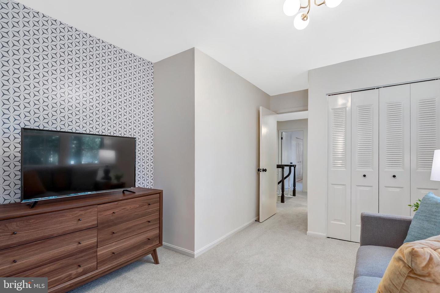 5207 MORNINGTON CT, FAIRFAX, Virginia 22032, 4 Bedrooms Bedrooms, 17 Rooms Rooms,3 BathroomsBathrooms,Residential,For sale,5207 MORNINGTON CT,VAFX2269830 MLS # VAFX2269830