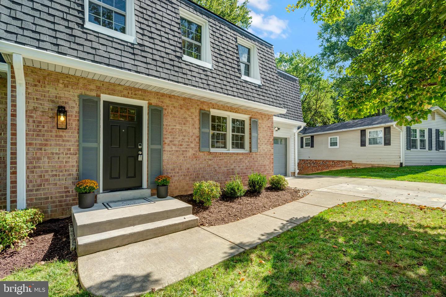 5207 MORNINGTON CT, FAIRFAX, Virginia 22032, 4 Bedrooms Bedrooms, 17 Rooms Rooms,3 BathroomsBathrooms,Residential,For sale,5207 MORNINGTON CT,VAFX2269830 MLS # VAFX2269830