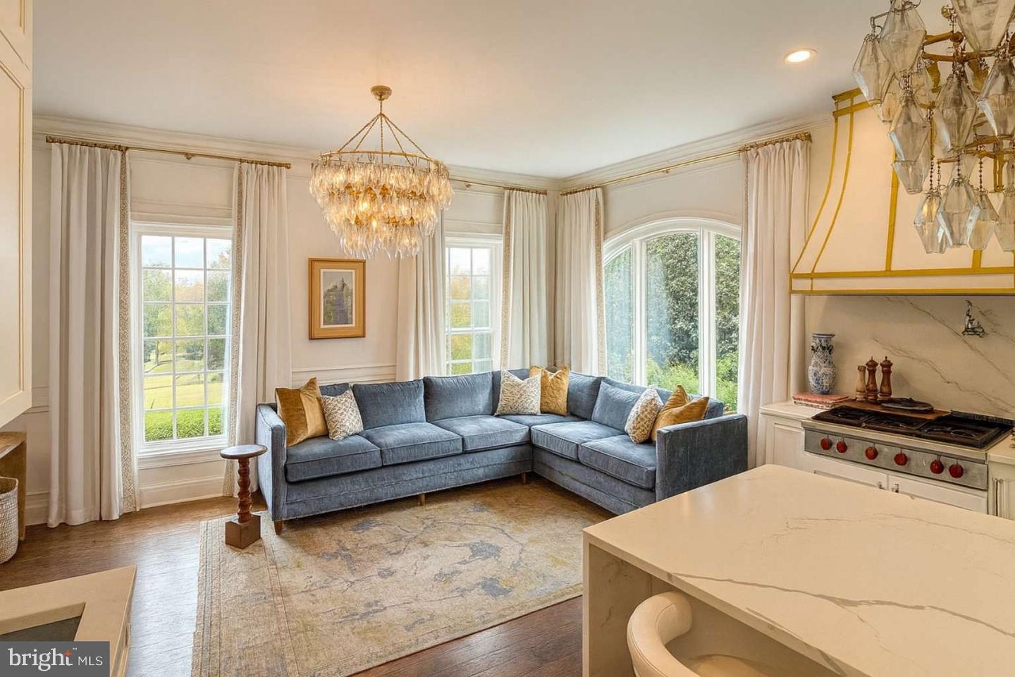 821 APPLE PIE RIDGE RD, WINCHESTER, Virginia 22603, 5 Bedrooms Bedrooms, 20 Rooms Rooms,4 BathroomsBathrooms,Residential,For sale,821 APPLE PIE RIDGE RD,VAFV2037110 MLS # VAFV2037110